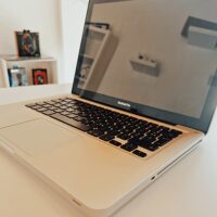 Macbook Pro 13 i5 Late 2011 Grade B