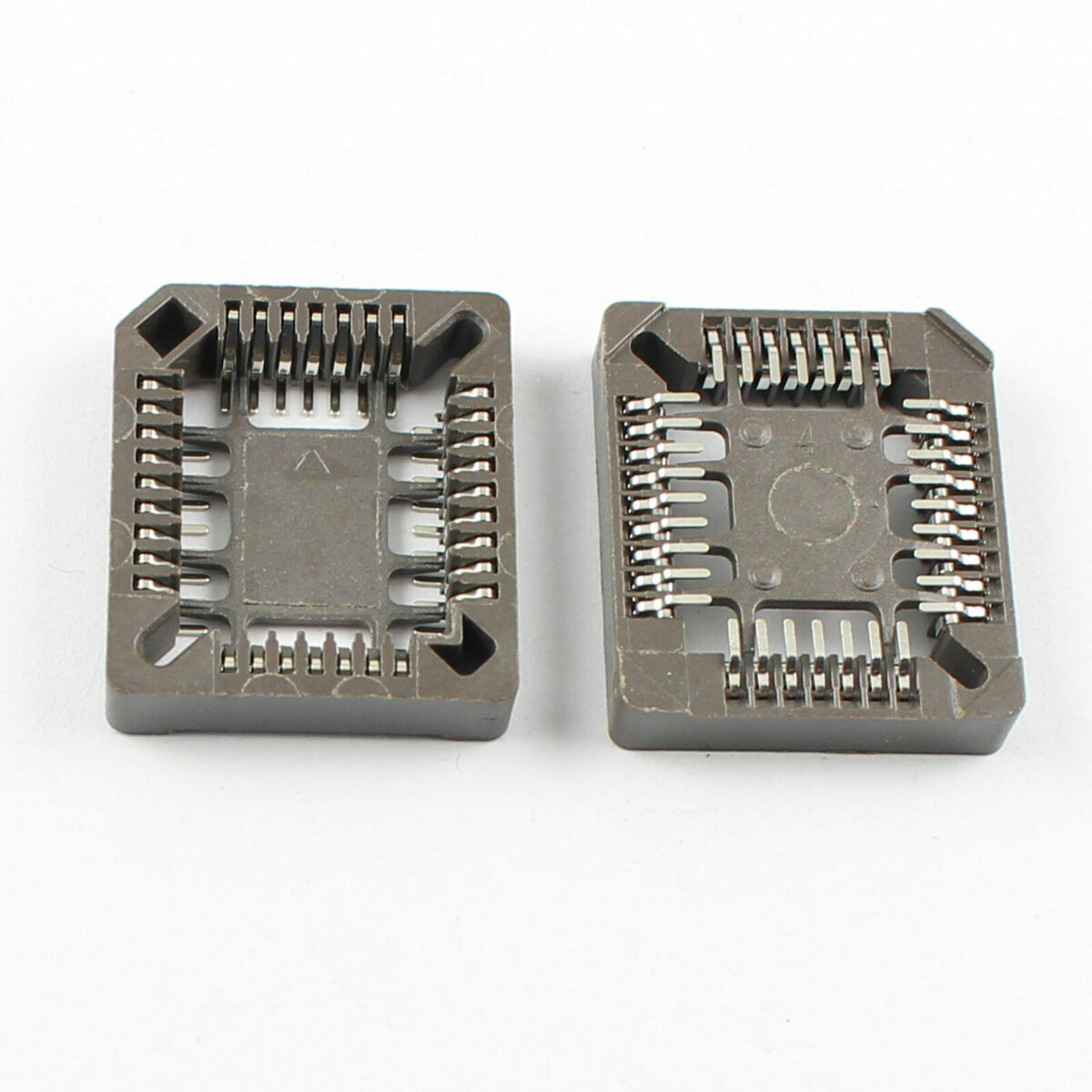 Suporte de Circuitos Integrados PLCC 32 pinos SMD